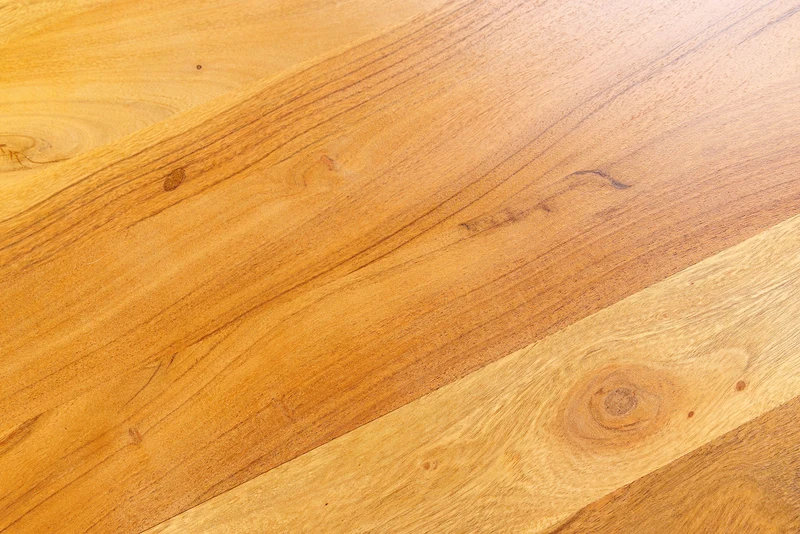 Table basse solide ORGANIC LIVING 90cm en bois d’acacia finition miel marron avec espace de rangement
