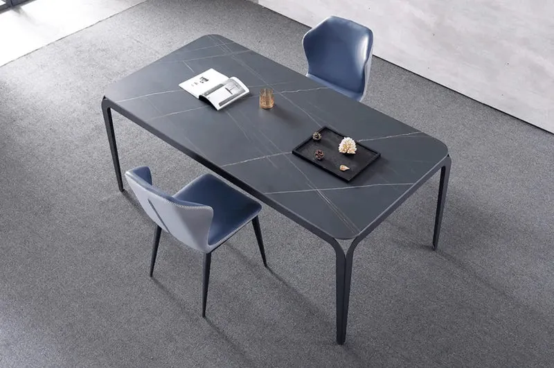 Table à manger design - DOUMA