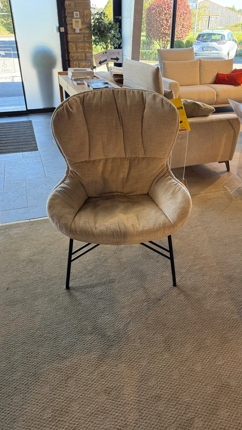 UN FAUTEUIL - SOFTY