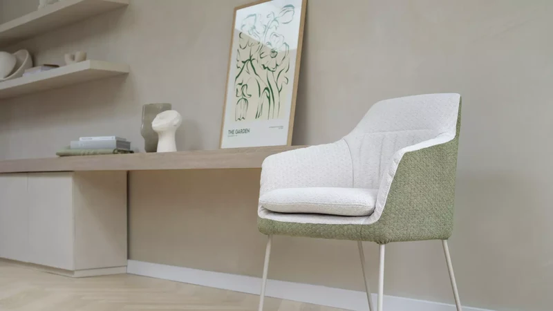 Mobitec - Chaise - Saga pieds bois
