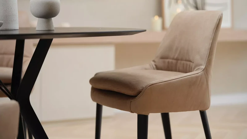 Mobitec - Chaise - Saga pieds bois