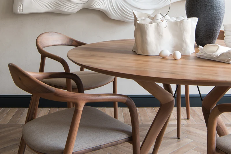 Table - Ovale ou ronde - Lakri