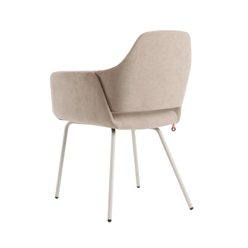Chaise avec accoudoirs LOTUS C0412