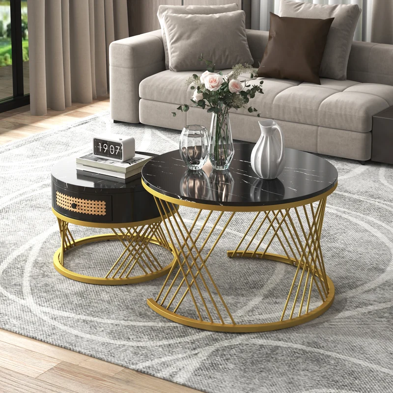 Ensemble de 2 tables basses gigognes rondes effet marbre noir et rotin EGNIERS BLACK