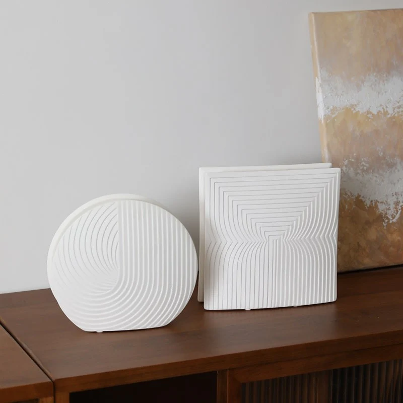 Vase en ceramique blanc, 20x7xH19,7cm