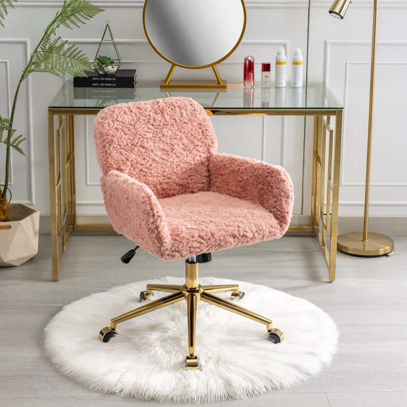Chaise de bureau rose en fausse fourrure, pivotante 360° et réglable SHELFMARBLE