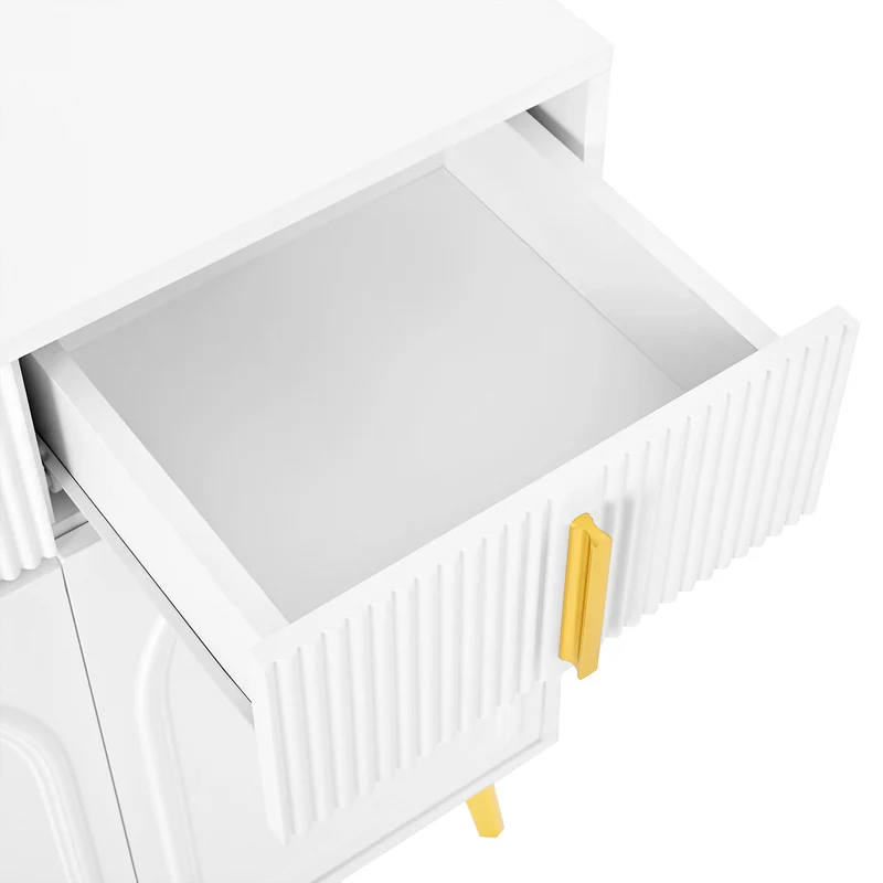 Buffet blanc design flûté 4 portes et 4 tiroirs avec pieds dorés, 140cm PLANTPRO