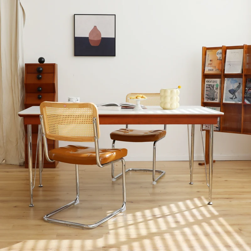 Lot de 4 chaises de salle à manger Breuer en PU caramel et dossier en rotin, pieds chromés PLANTMAX