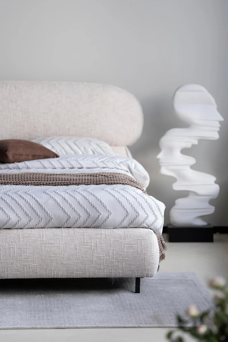 Lit en tissu avec sommier inclus Emilie