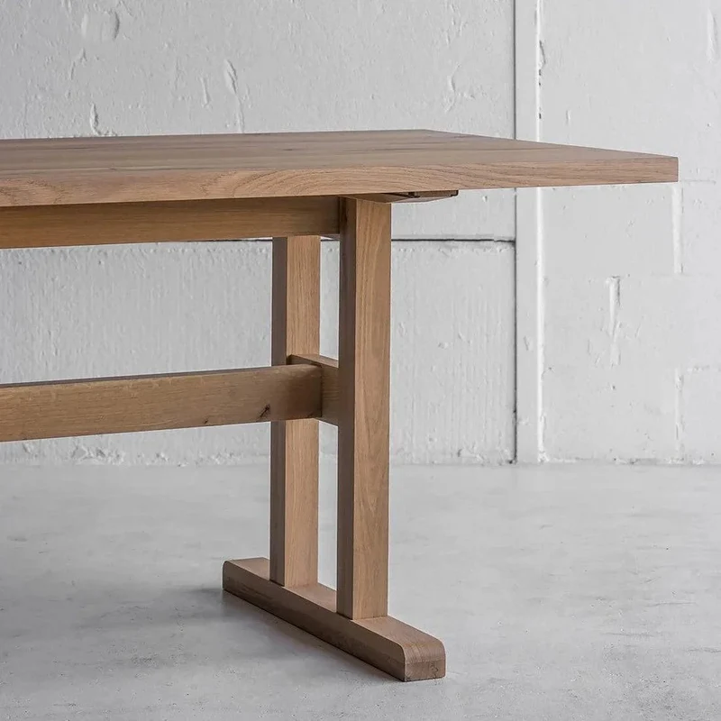 Table de salle à manger TRAPPIST