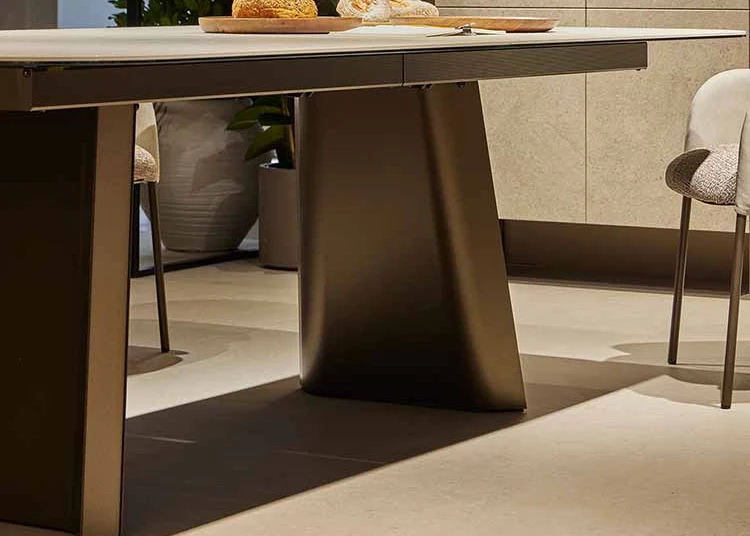 Table en céramique - fixe ou extensible - TUL