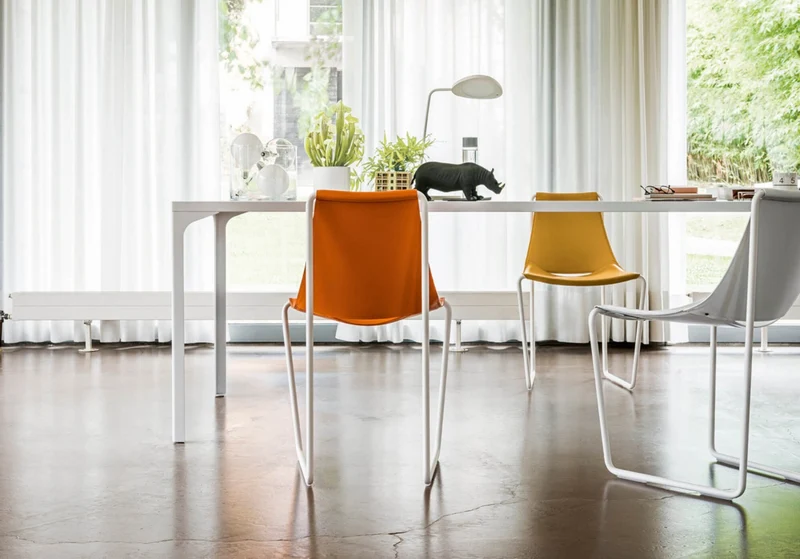 Chaise - Métal cuivré et cuir - Apelle