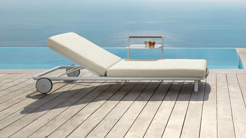 Coral table d'appoint pour l'extérieur