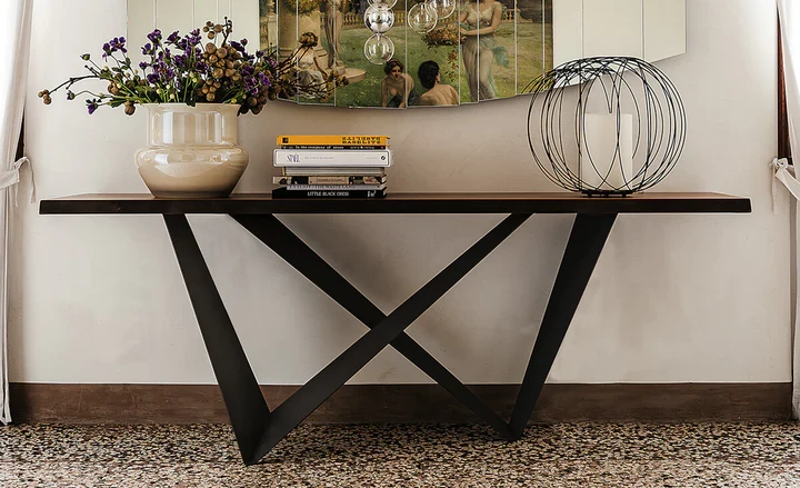 Console - Design - Westin