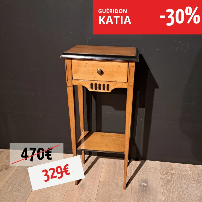 UN GUéRIDON - KATIA