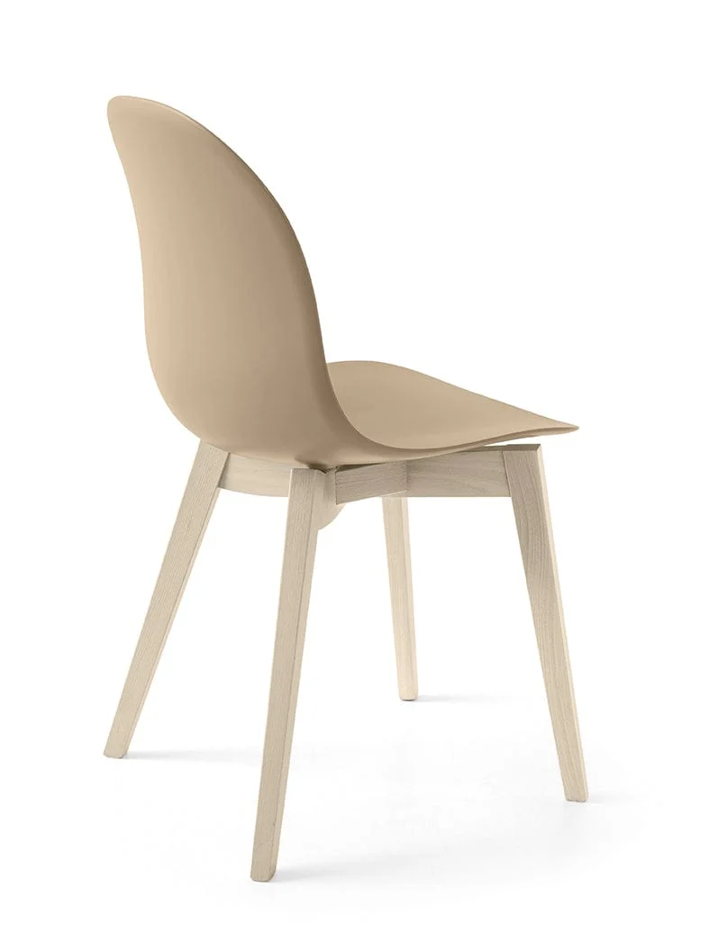 Chaise Connubia- Academy (Hêtre Blanchi) CB1665