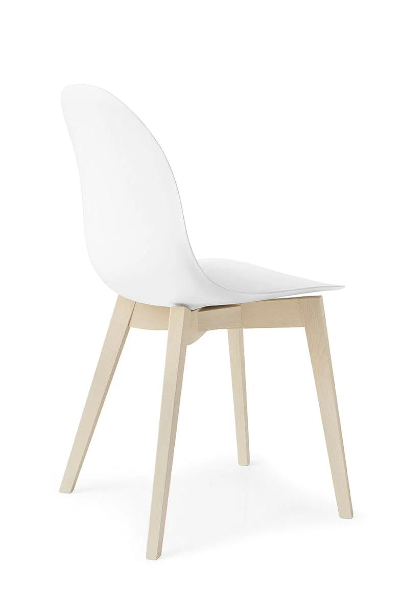 Chaise Connubia- Academy (Hêtre) CB1665
