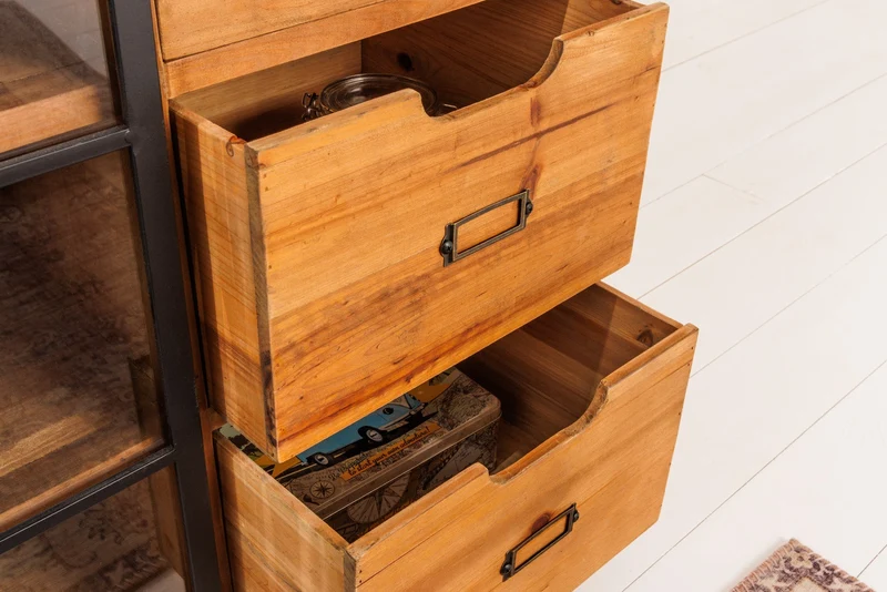 Buffet massif HERITAGE 150cm bois de pin naturel portes industrielles vitrine en métal