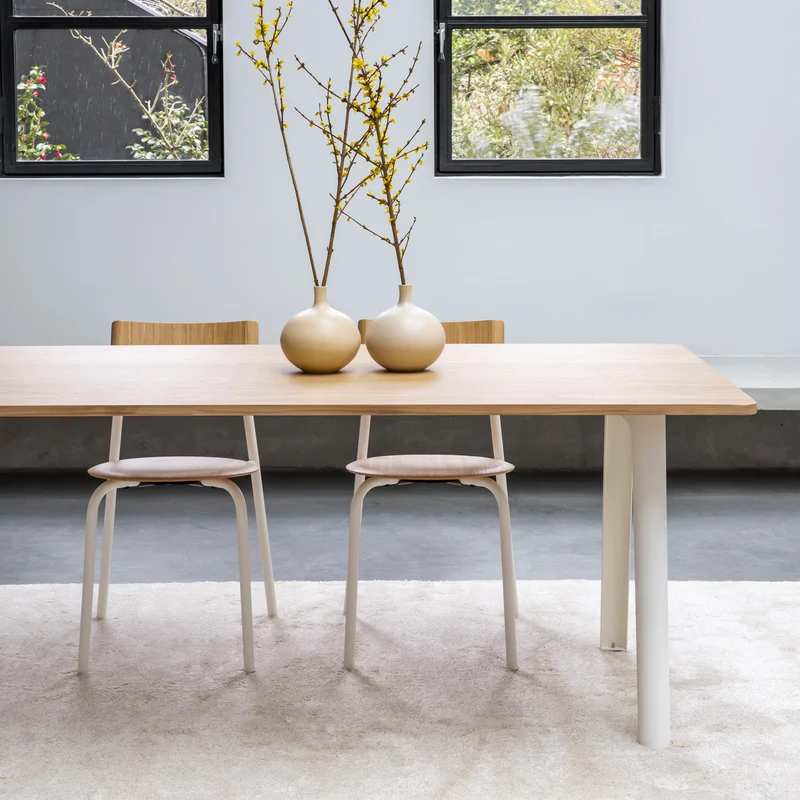 Table de réunion NEW MODERN - bois éco-certifié