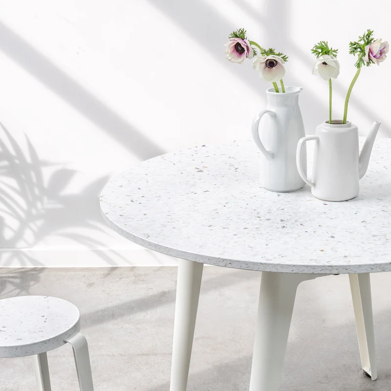Table ronde NEW MODERN Ø 108cm - plastique recyclé Venezia