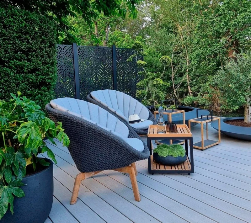 Fauteuil lounge PEACOCK