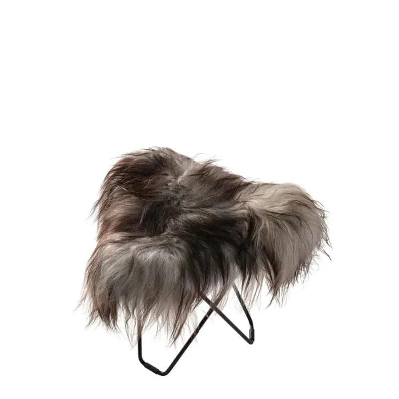 Tabouret en peau de mouton ICELAND FLYING GOOSE