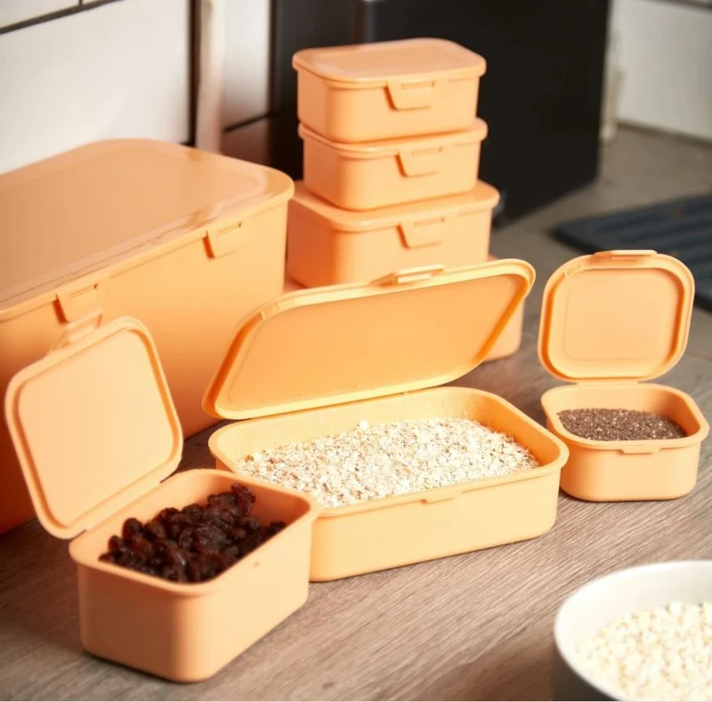Set de 8 boites de conservation Verte ou Saumon assorties