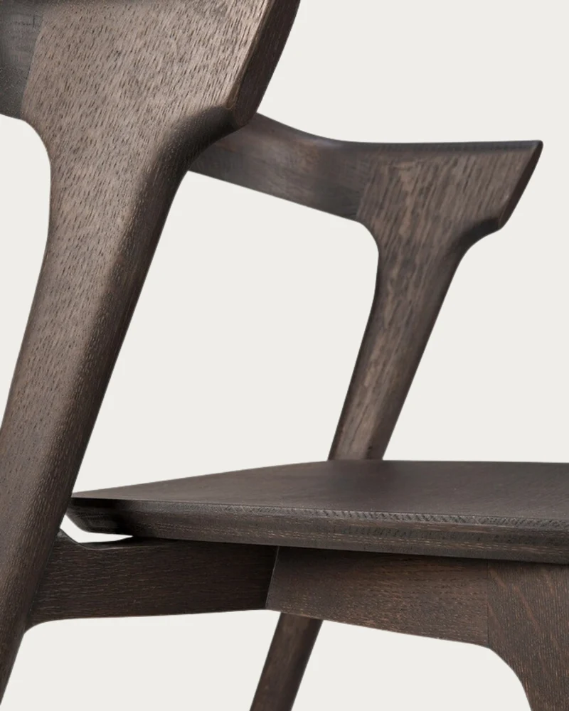 Chaise BOK en chêne marron