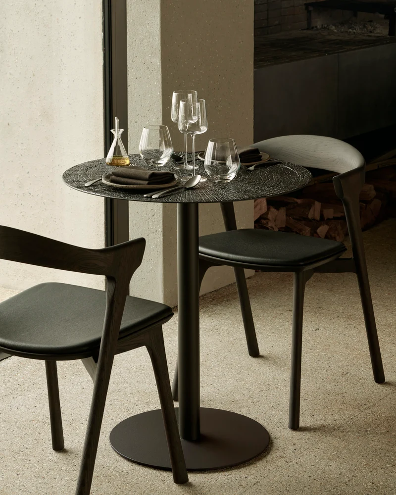 Chaise BOK en chêne marron