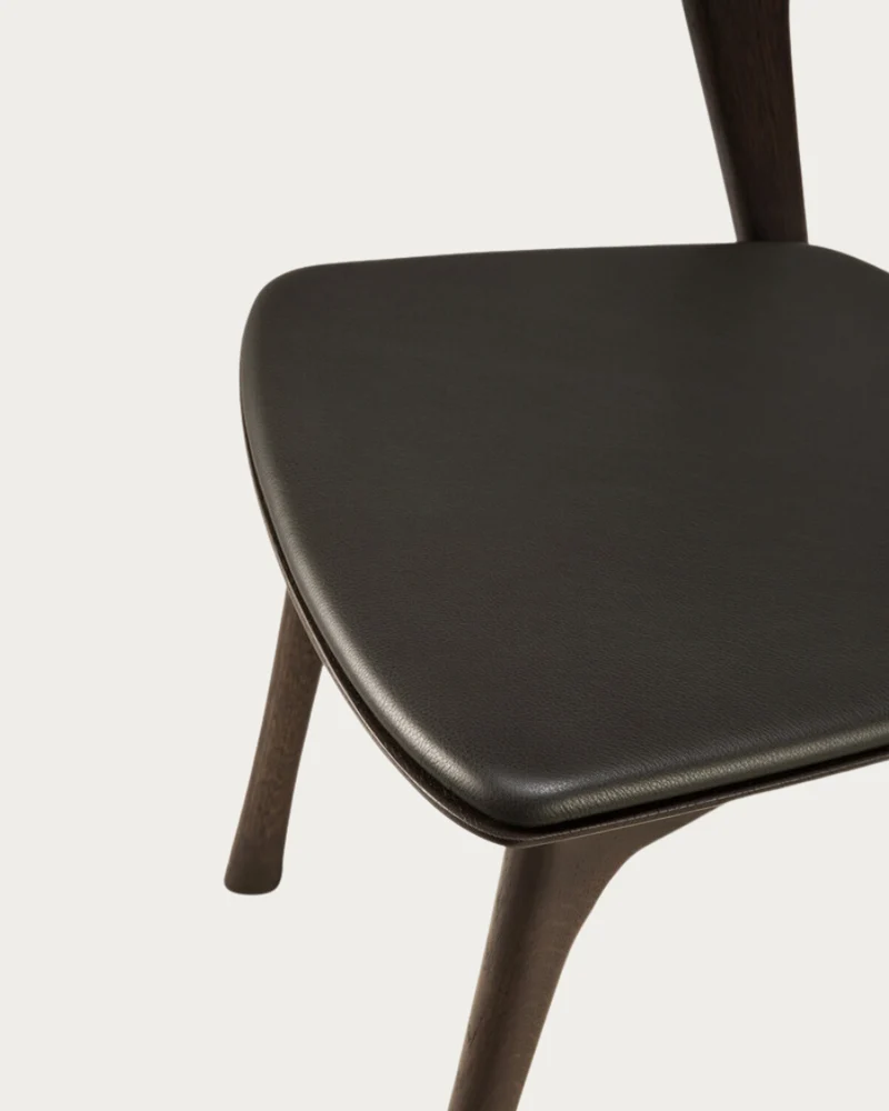 Chaise BOK en chêne marron