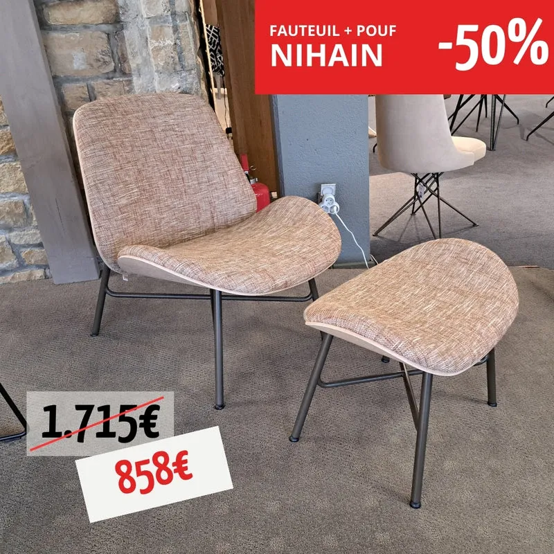 UN Fauteuil +pouf - Nihain