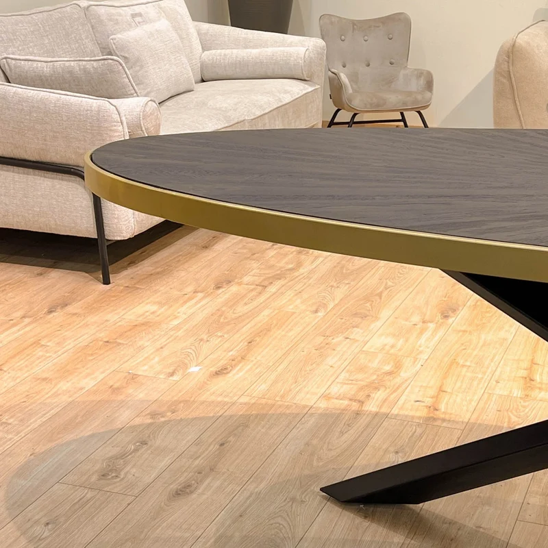 MARIA Table à manger ovale en bois/acier pieds noir contour doré