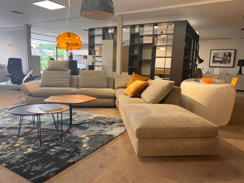 Un canapé d'angle - Tigra divanbase