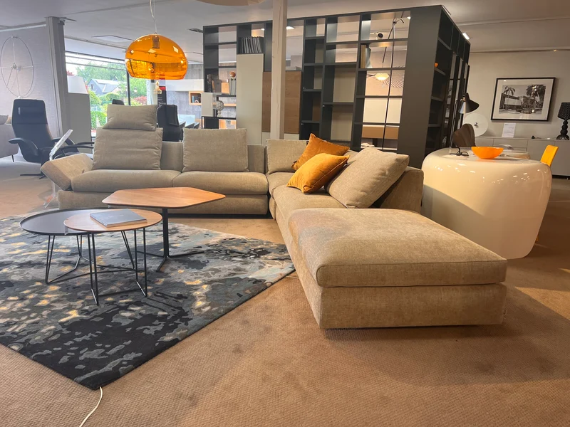 Un canapé d'angle - Tigra divanbase
