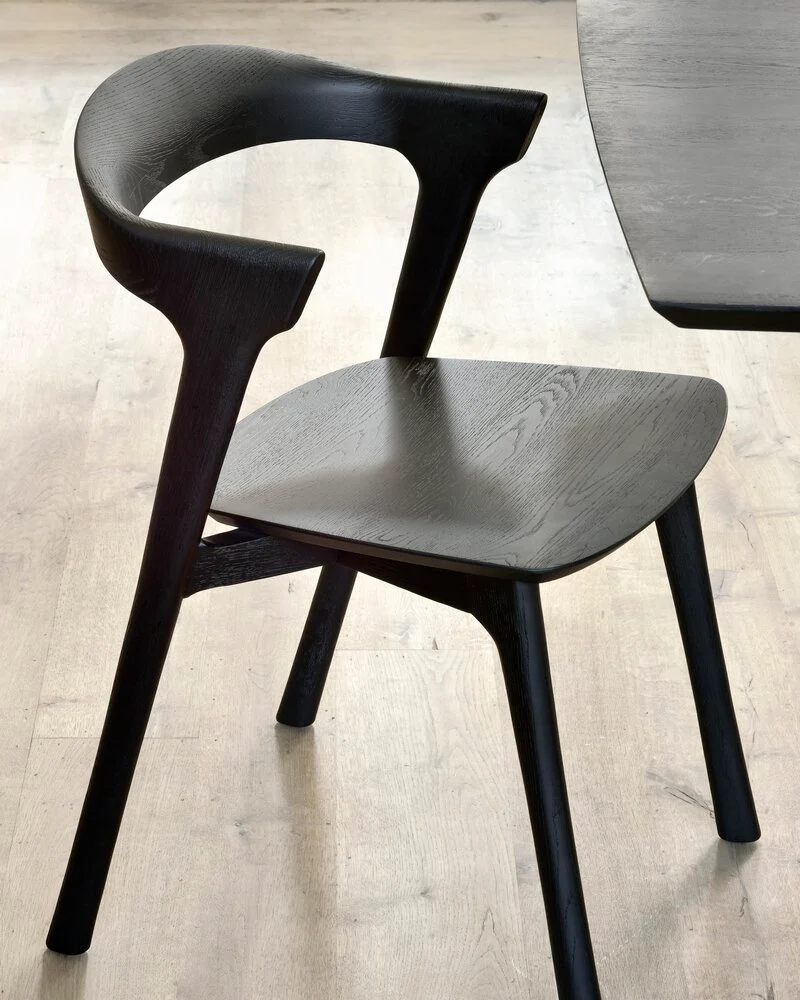 Chaise BOK en chêne noir