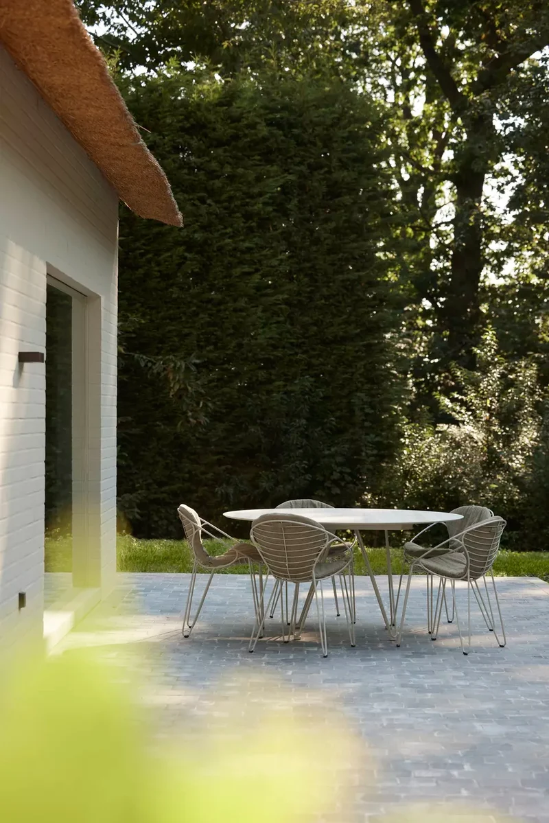 Table en céramique - Joli - Wire Round