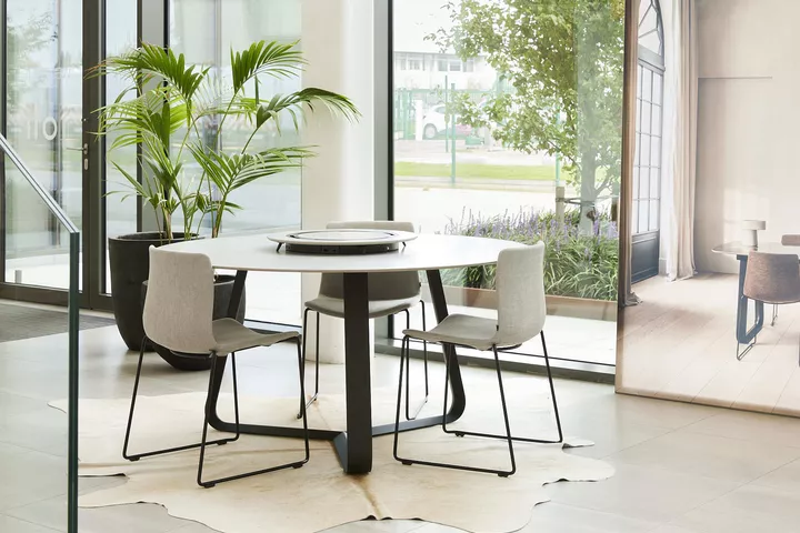 Table fixe - Joli - Curve round