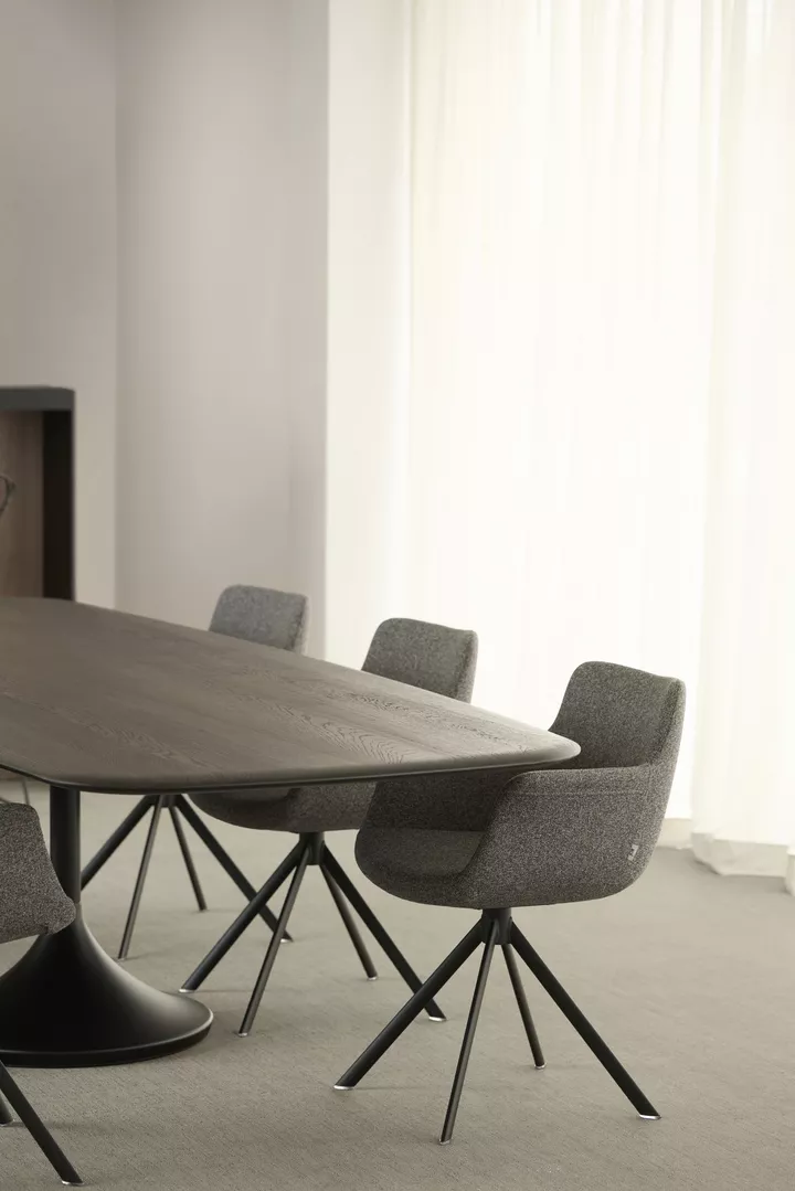 Table en céramique - Joli - Central faux-Elyps