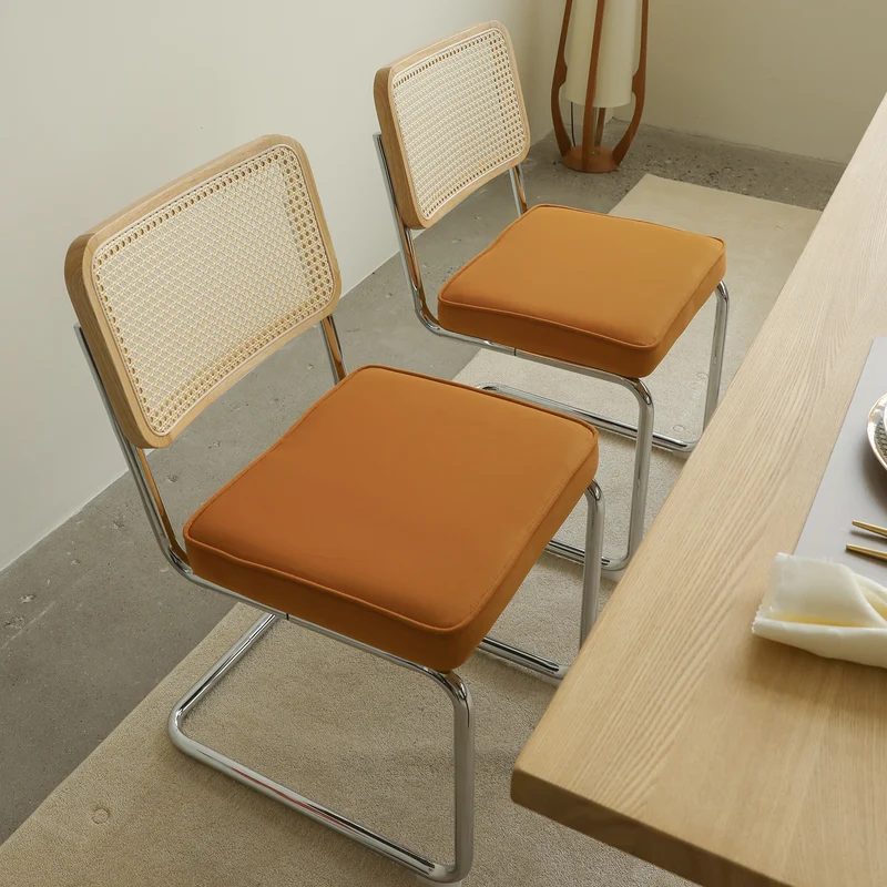 Lot de 2 chaises de salle à manger Breuer en velours orange et dossier en rotin, pieds chromés FLARELYNX