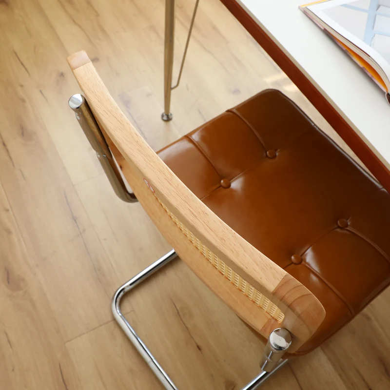 Lot de 2 chaises de salle à manger Breuer en PU caramel et dossier en rotin, pieds chromés FLAREKORR