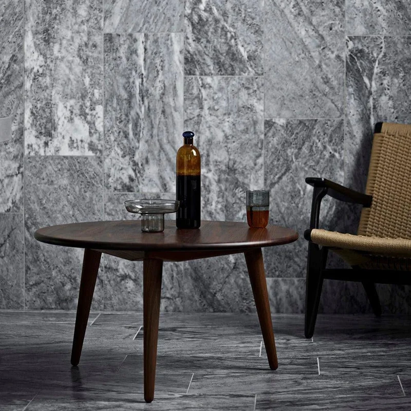 Fauteuil CH25 - Chêne noir