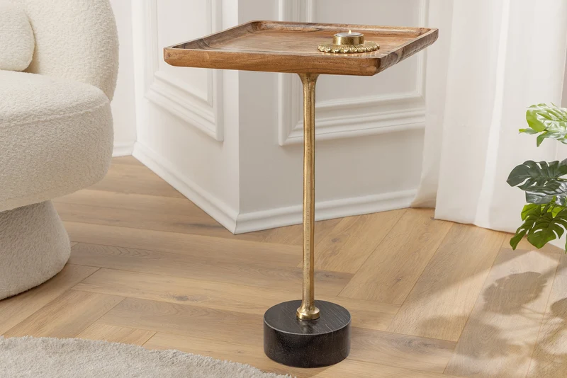 Table d'appoint design TRAYFUL 55cm bois massif d'acacia naturel base marbre noir métal doré