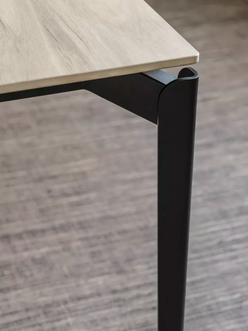 Table en céramique - Joli - Layers
