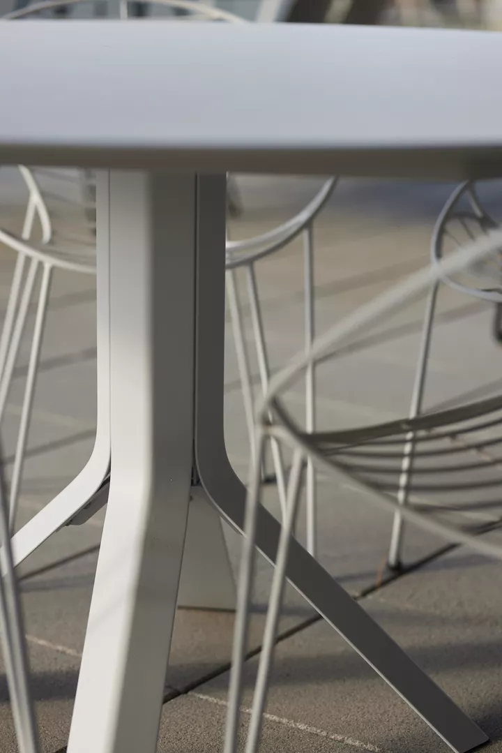 Table en céramique - Joli - Fizz Round