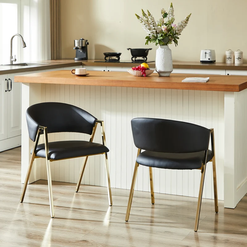 Lot de 2 chaises de salle à manger en similicuir noir, cadre métal doré CLASSICCEILINGHOME