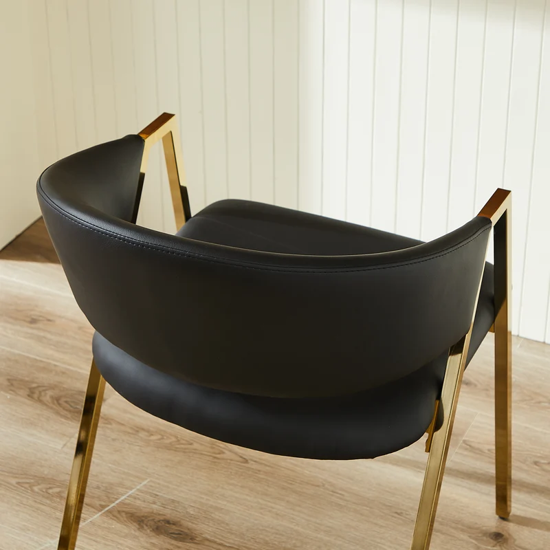 Lot de 2 chaises de salle à manger en similicuir noir, cadre métal doré CLASSICCEILINGHOME