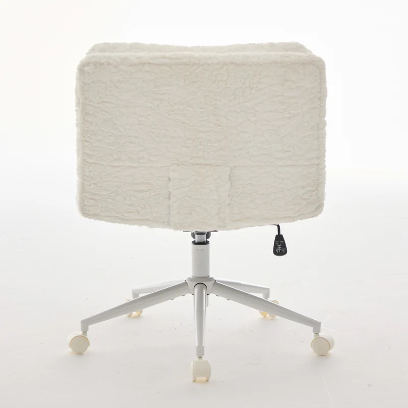 Chaise de bureau large fausse fourrure crème, pivotante et réglable, style cosy AURORAEX