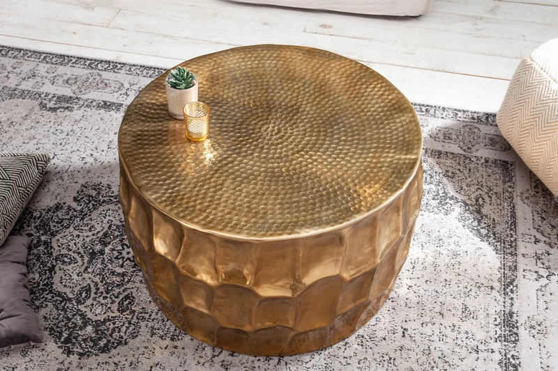 Table basse ronde ORGANIC ORIENT 70cm métal doré martelé design 3D fait main