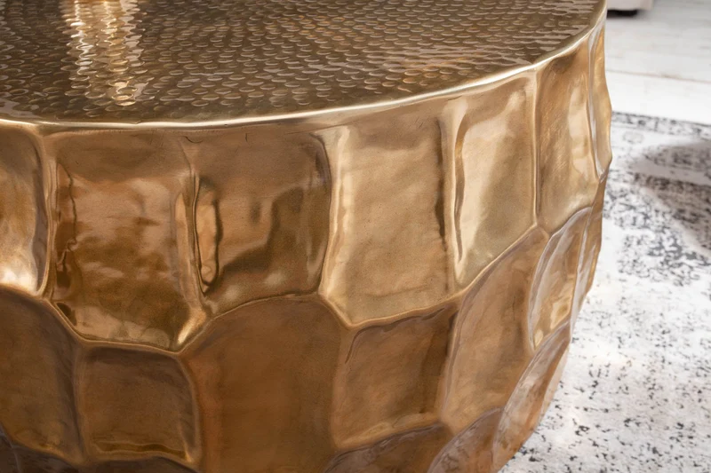 Table basse ronde ORGANIC ORIENT 70cm métal doré martelé design 3D fait main