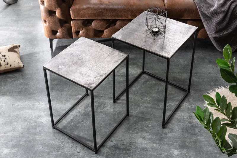 Ensemble de 2 tables d'appoint faites à la main ELEMENTS 40 cm table basse argent noir